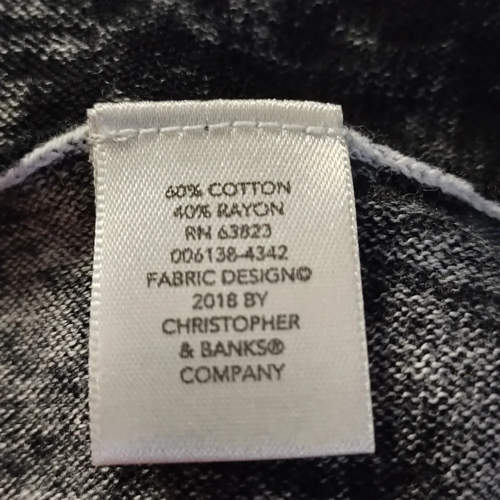 Christopher & Banks Sweater Size L_11
